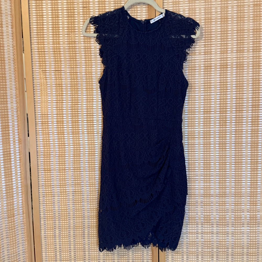 Hello Molly Navy Blue Lace Sleeveless Cocktail Dress Size 12 Fringed Hem Wrap